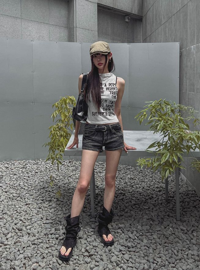 Vintage Low Back Pocket Short Pants