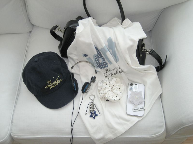 [STAR] Rock star bagcharm (Navy)