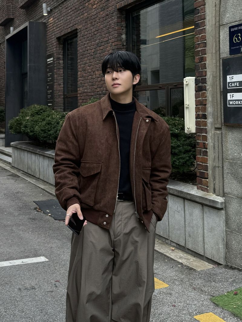 (fleece ver) Unbalanced pintuck curved pants
