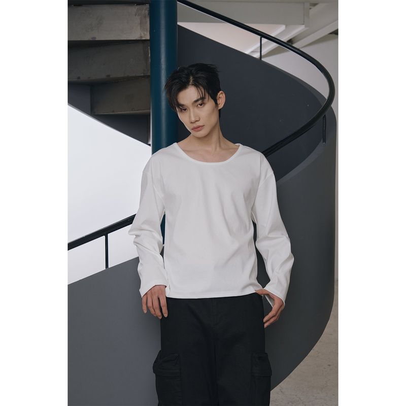 Brushed crop u neck long sleeves(White)