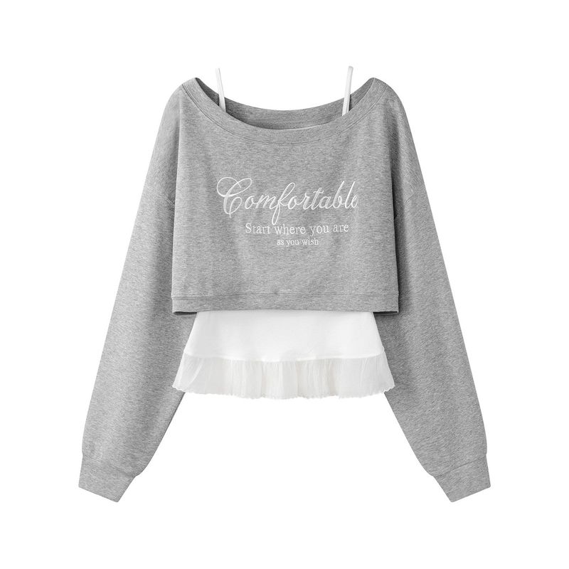 Cozy&Kitsch（コージーアンドキッチ）の「Avelyn Layer Crop Sweatshirt（Tops）」