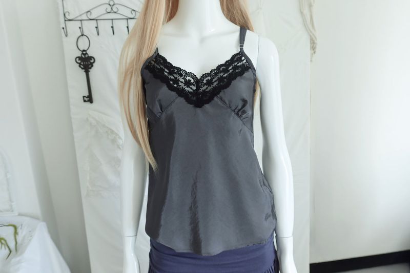 MUSE LACE SLIP CAMI