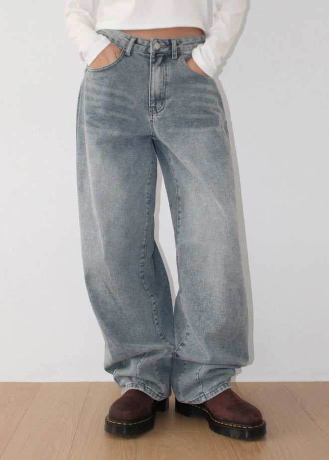 AAKE(アケ)の「DOUBLE TUCK WINTER DENIM(Pants)」