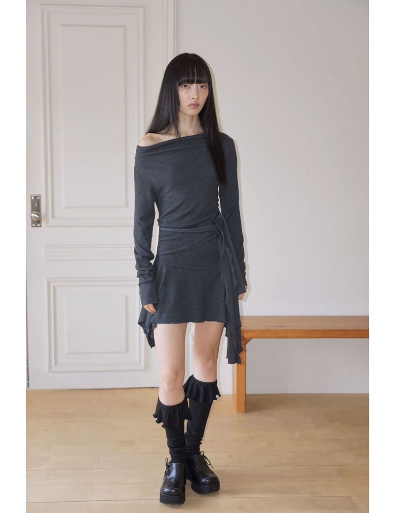 RUCHED BOAT LONG TEE(CHARCOAL)
