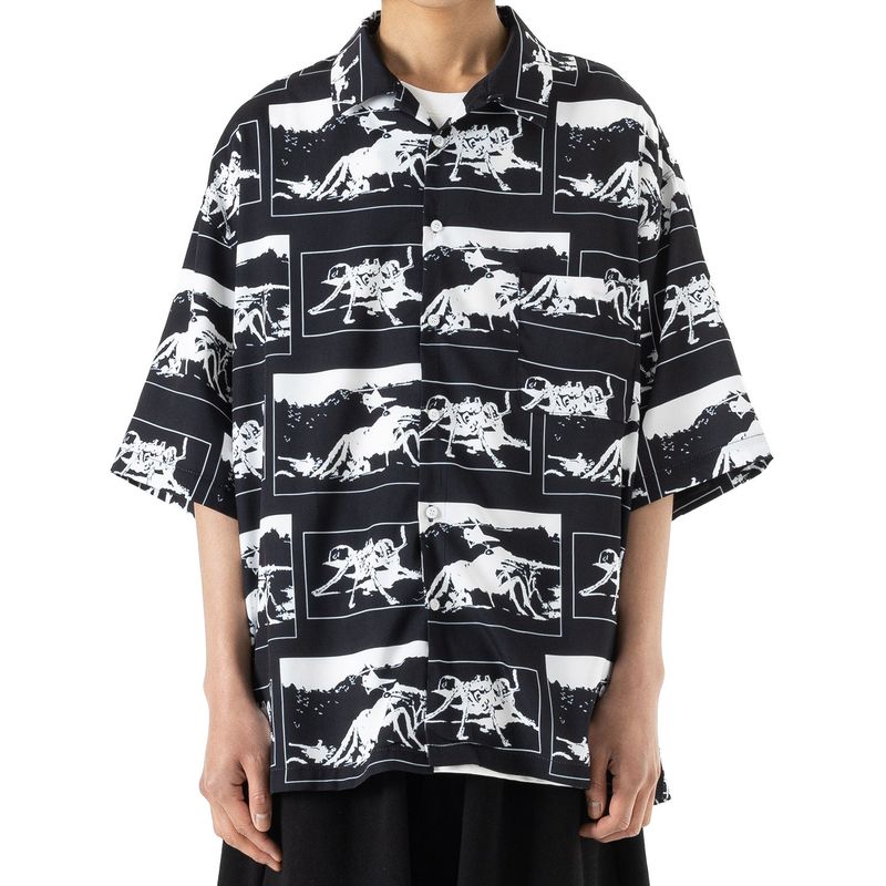 MASSNOUN（マスノウン）の「ANTS OVERSIZED SHORT SHIRTS（Tops）」