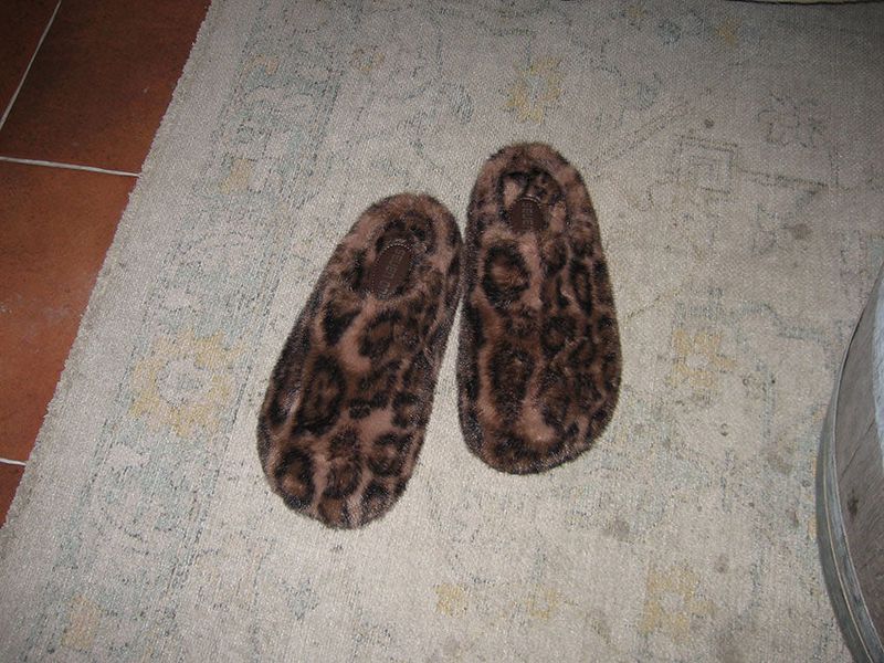 LEOPARD FUR SLIPPERS