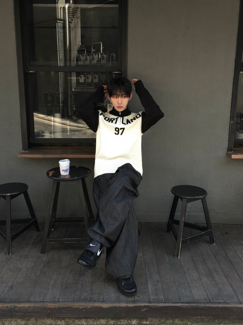 Portland 97 Color Block Knit Zip-Up 2C
