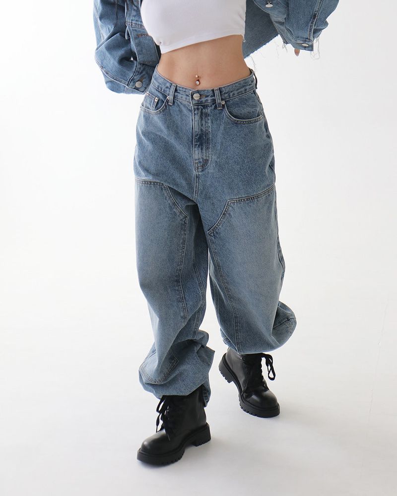 Puppy cropped jean jacket