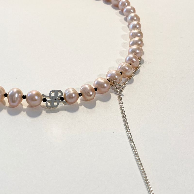 Drop Pearl Necklace