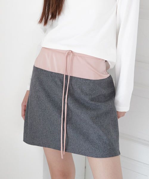 ZIZEMUSEUM（ジゼミュージアム）の「SATIN MIX MINI SKIRT (PINK)（Skirts）」
