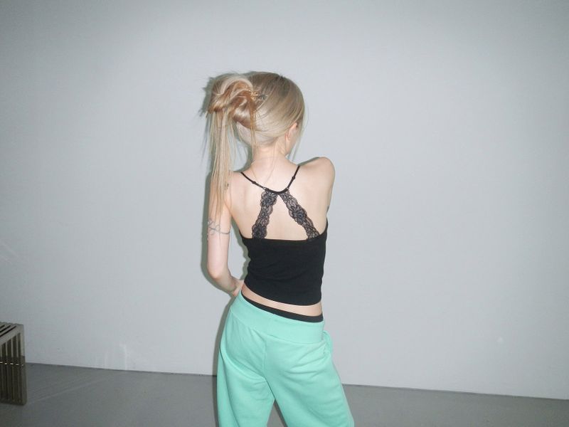 THEAIRTOWN（ザエアータウン）の「bra cap back lace top(5 color)（Tops）」