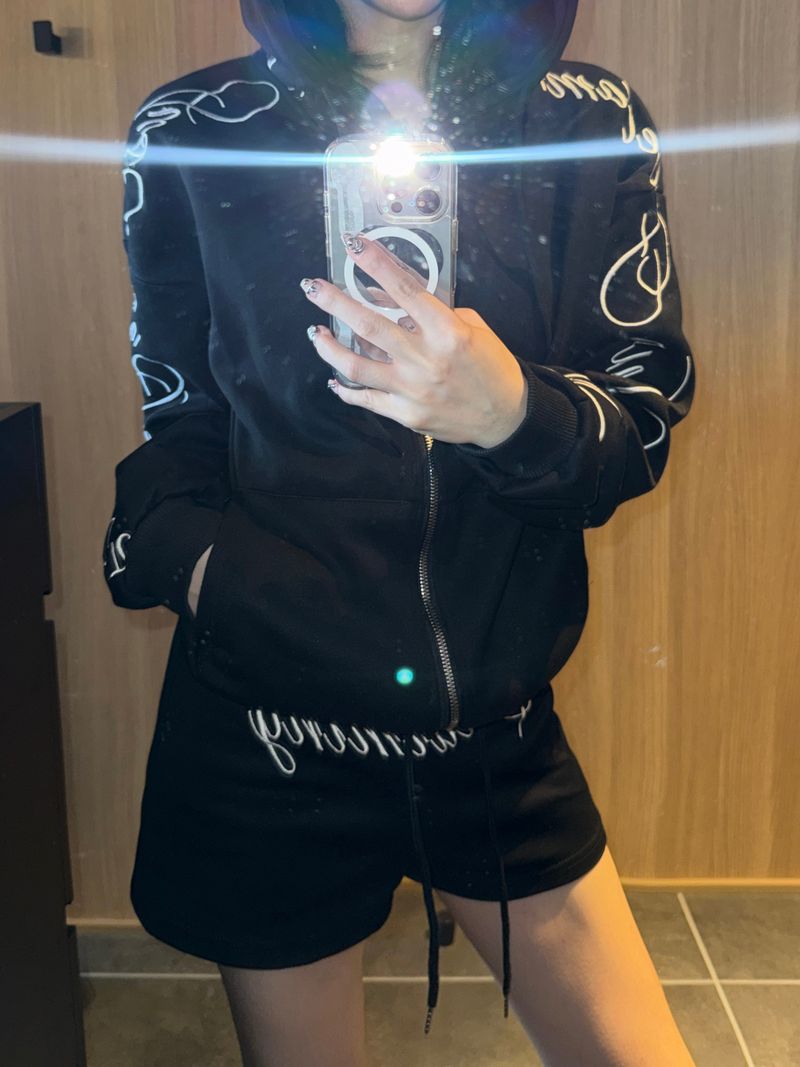 [SET] Script Lettering Hoodie Zip-up and Short Pants (3c)