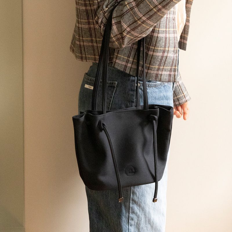 clam suede bag_black