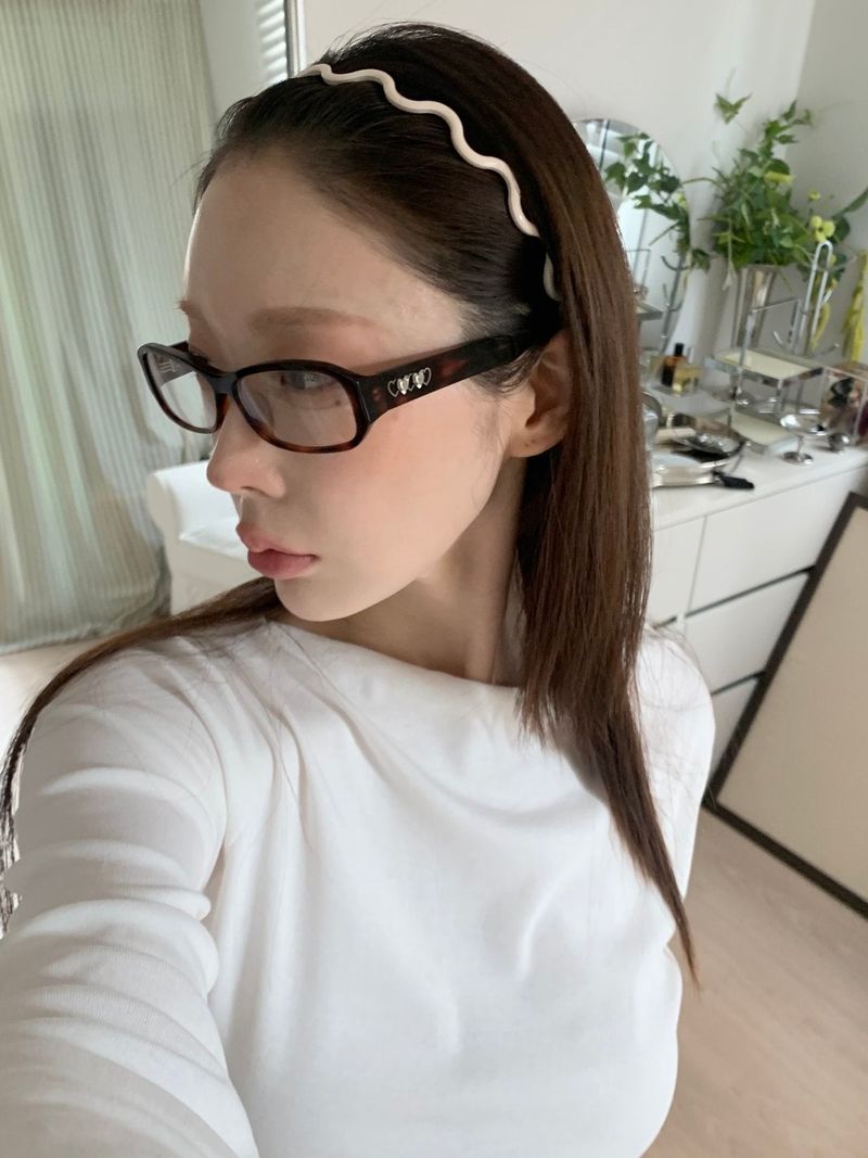 House of haus（ハウス オブ ハウス）の「Acrylic spring headband (3c)（Hair Accessories）」