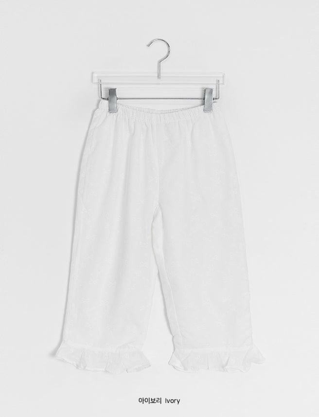 Derson Lace Shirring Banding Capri Pants
