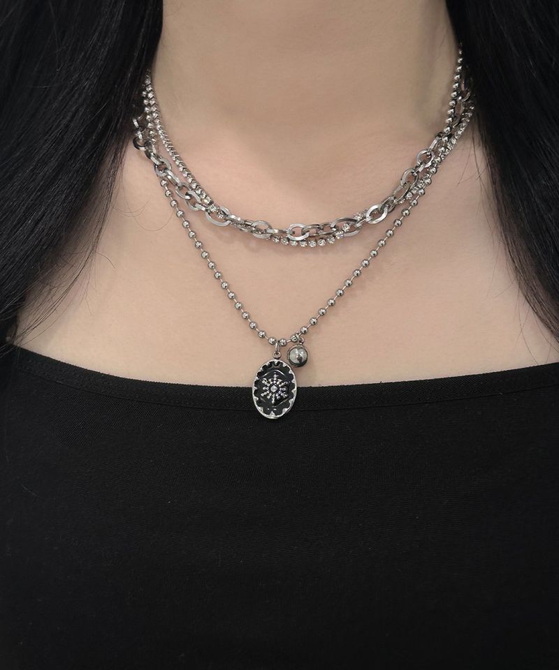 sunrise round necklace