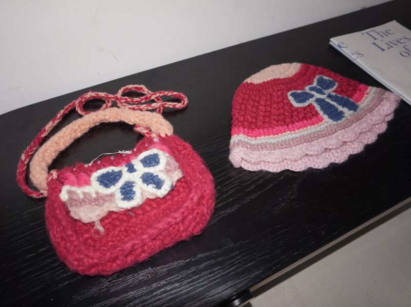 Hot Pink Knit Flower Bunk Hat & Bag Set 2