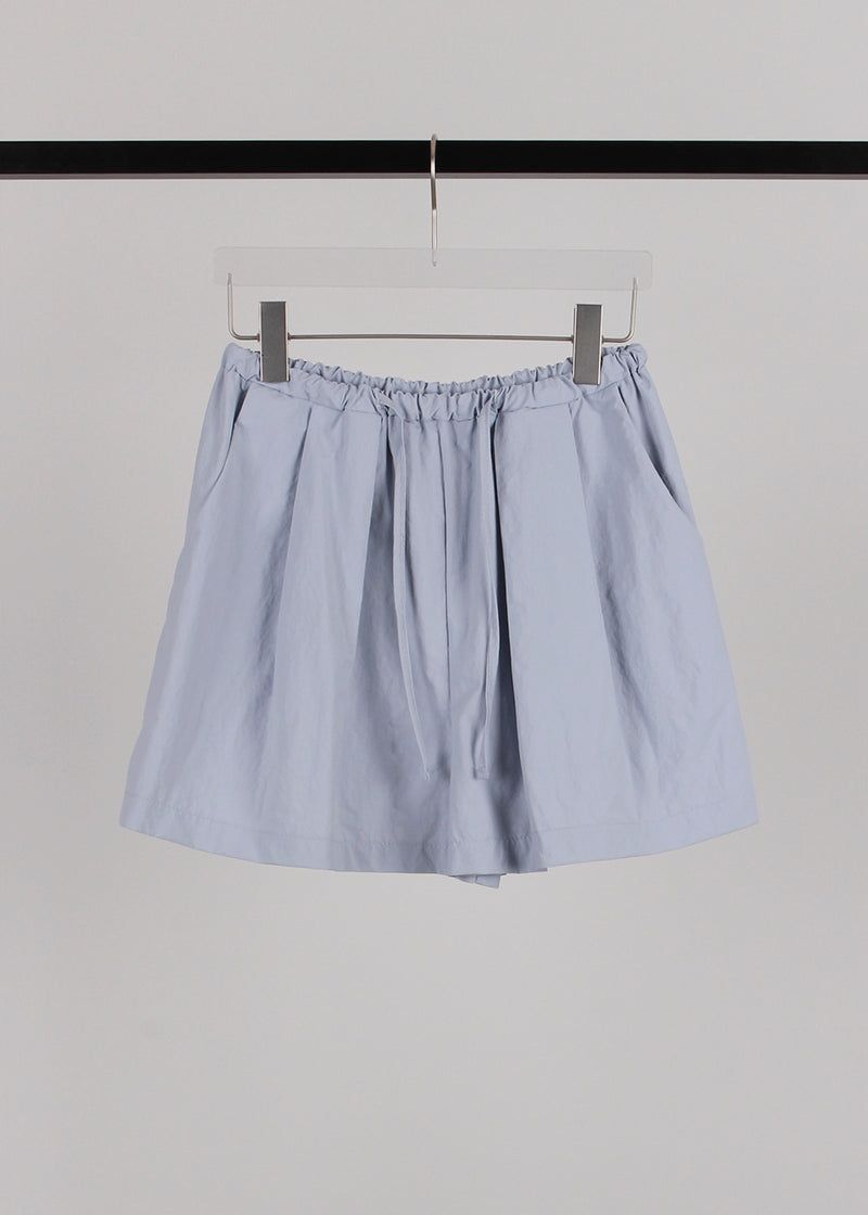 WIND TUCK SHORTS