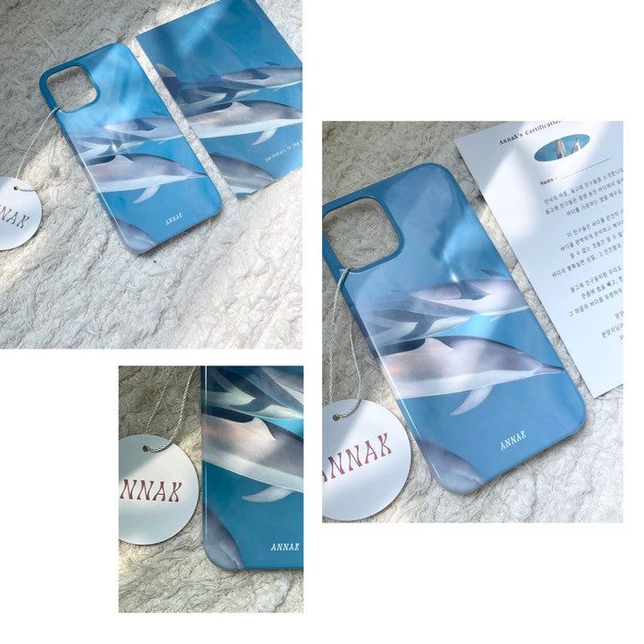 [swimmers in the sea hard case]