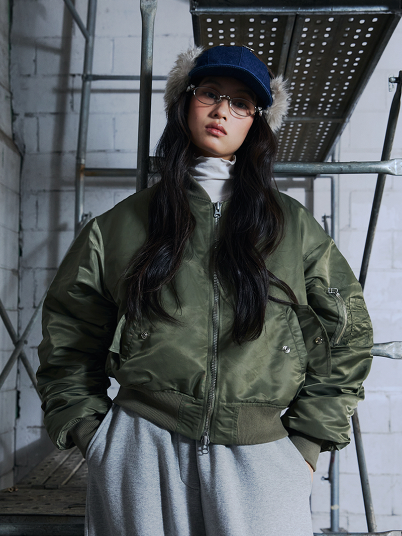 VOLUME SHIRRING MA-1 / KHAKI