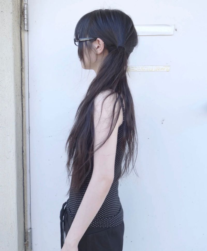 skin sleeveless
