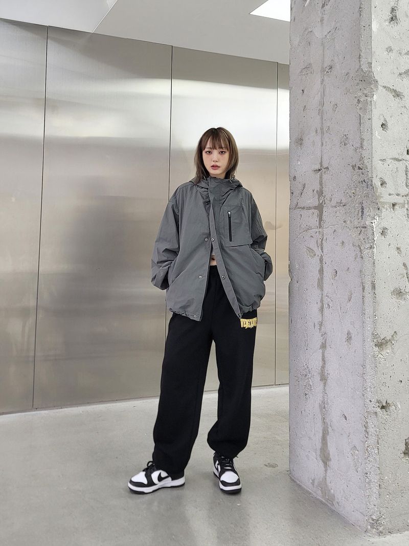 VENTIQUE Arc hood windbreaker