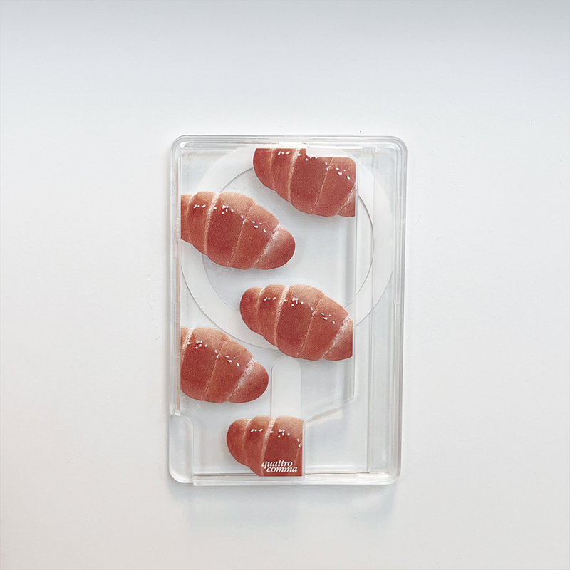 salt bread MagSafe Transparent Card Wallet