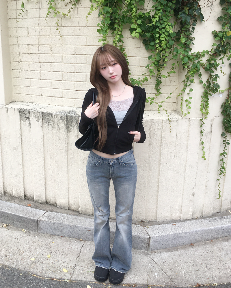 Crop slim hood jumper