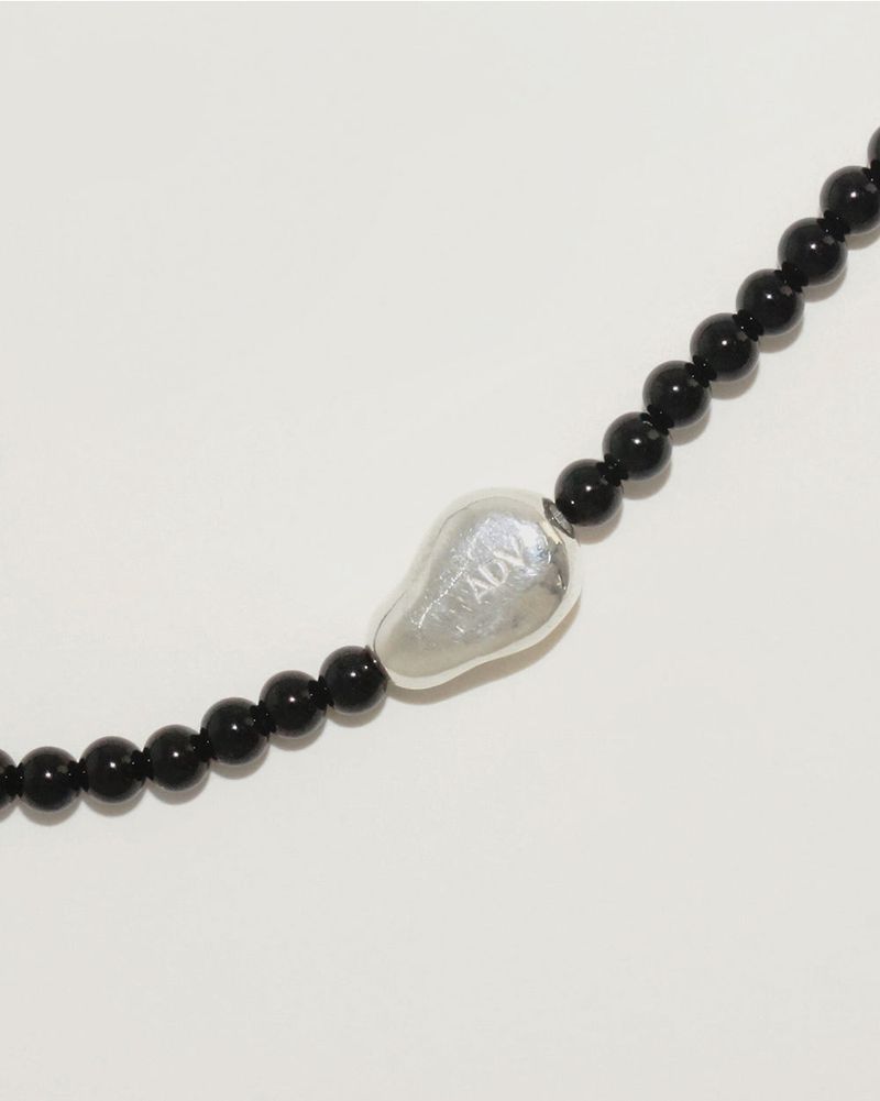 PEANUT ONYX NECKLACE