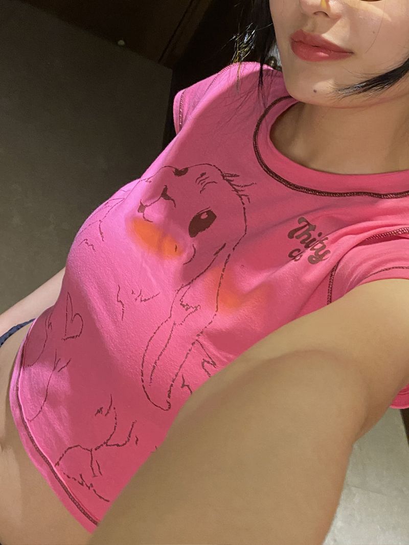 Rabbit reverse baby t-shirt - pink