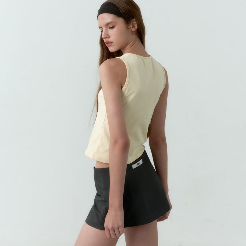 GIGAL GG SLEEVELESS TOP
