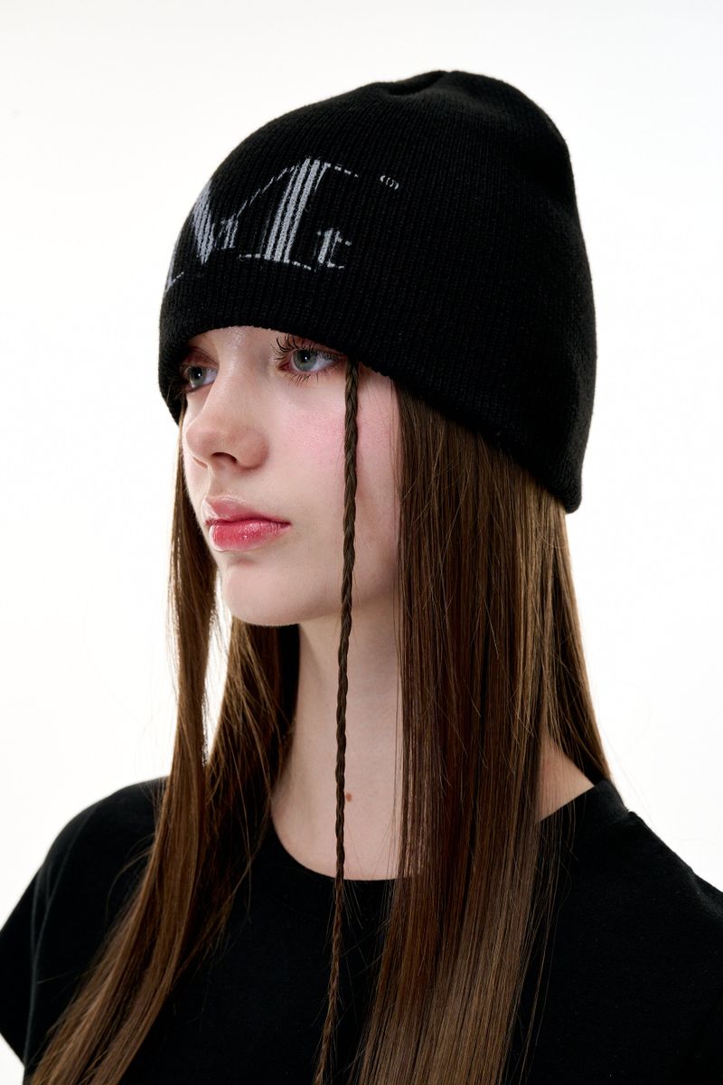 MUCENT SIGNATURE BEANIE (BLACK)