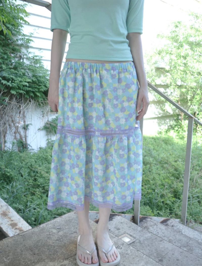 lilac skirt