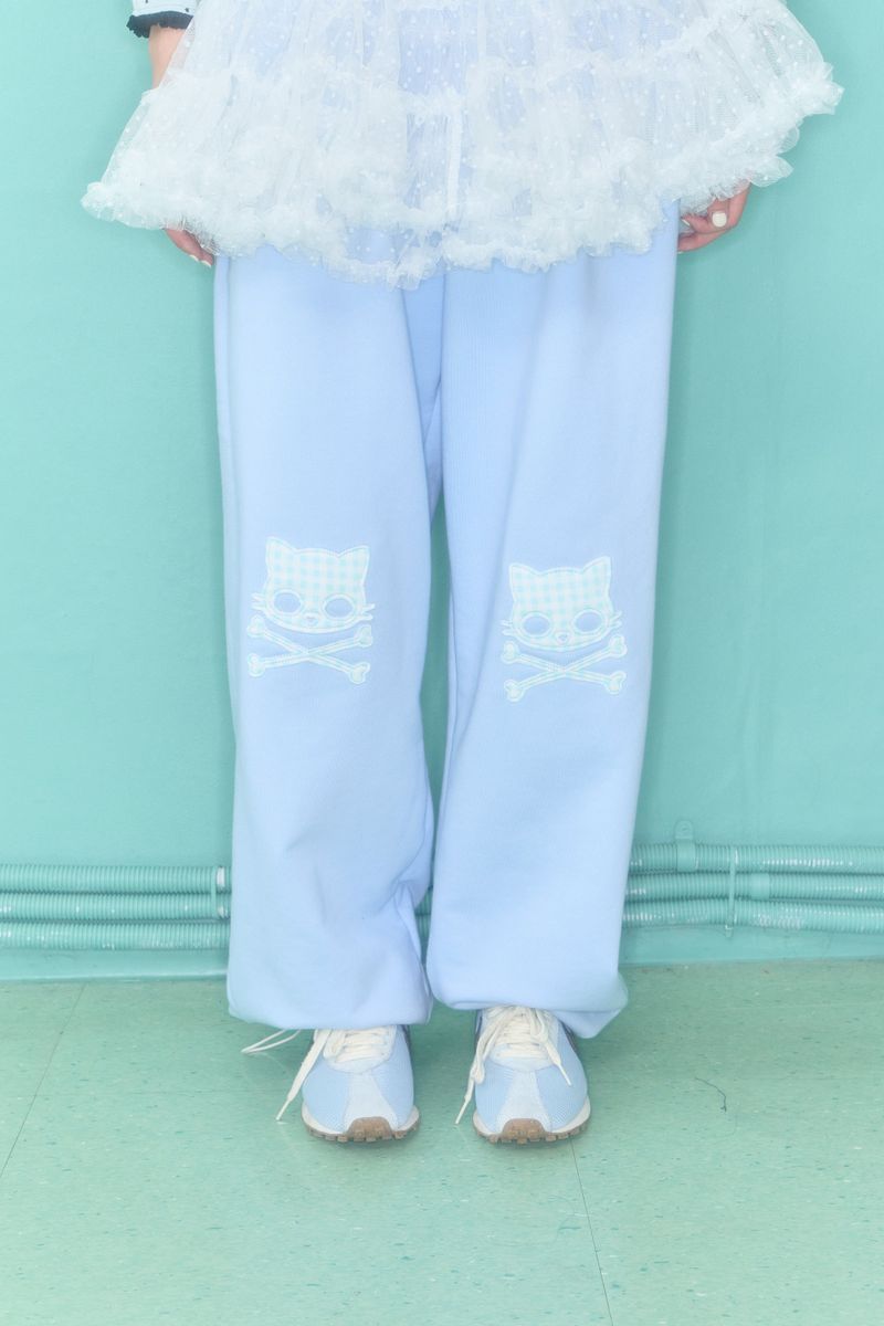 SHAKIRI(シャキリ)の「KIRI SKULL PATCH SWEAT PANTS (BLUE)(Pants)」