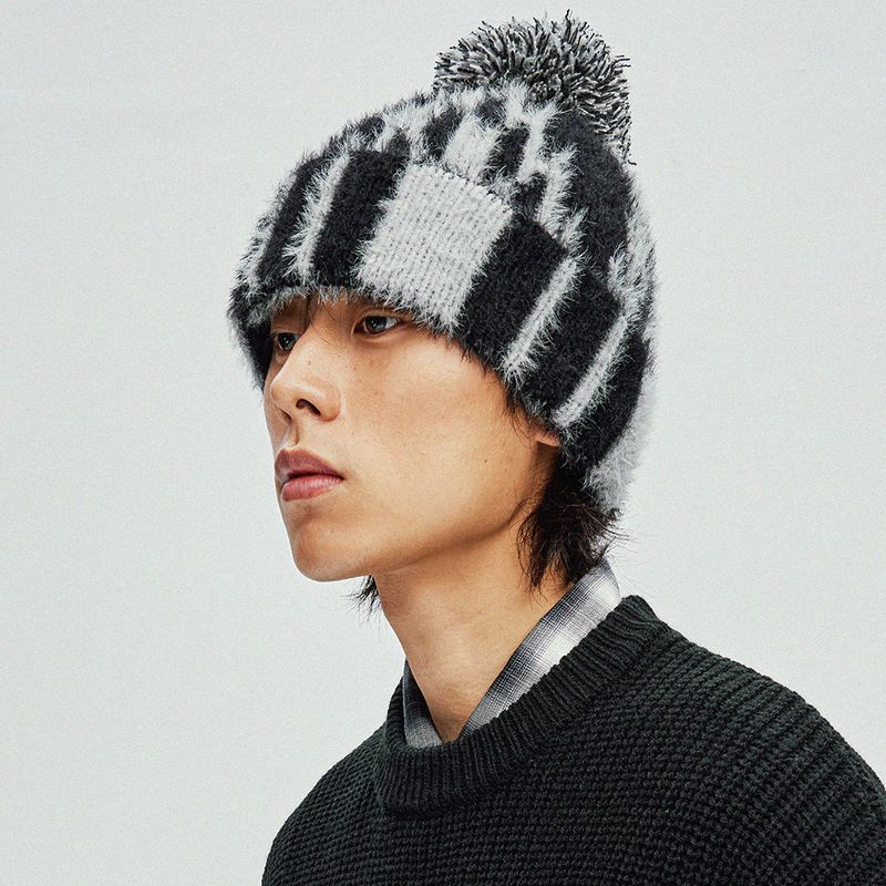 navajo pattern beanie black