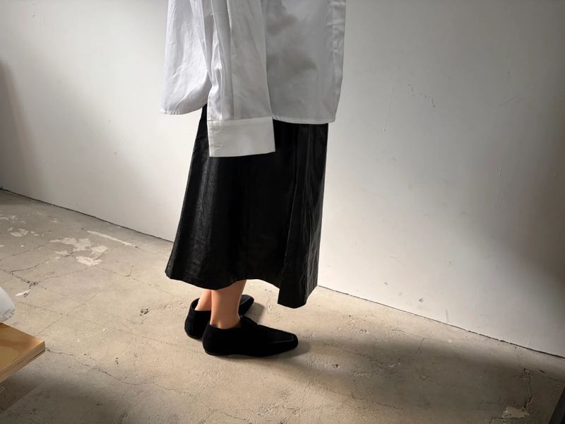 a line gloss skirt