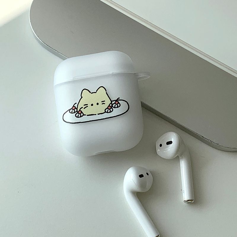 Pudding Somecat AirPods Case_matt