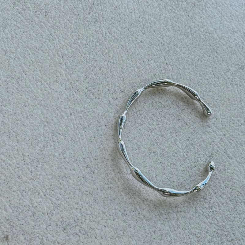 Wave bangle (Silver)