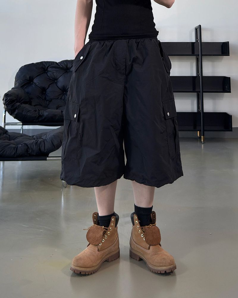 Kelt Nylon Cargo Bermuda Pants