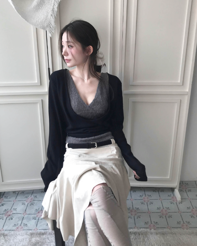 brondy matte suede asymmetric sk