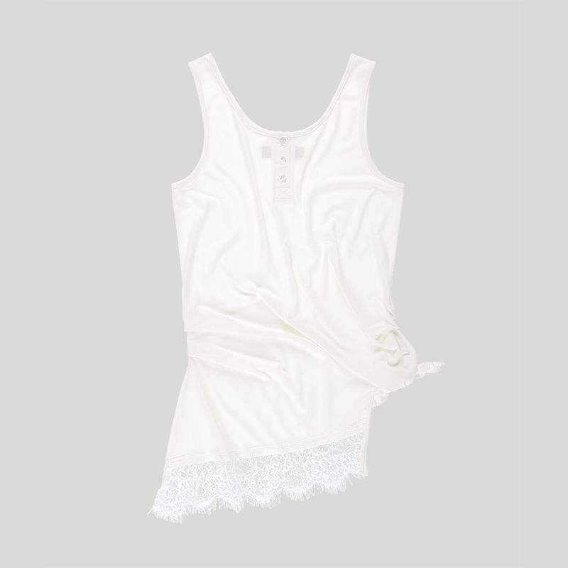 KNOTTED BUTTON LACE TANK