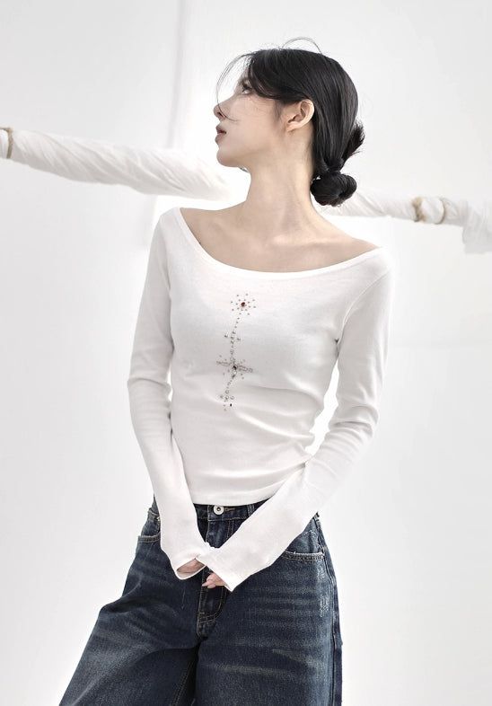 EEUN（イウン）の「Stone Ruby Tee（Tops）」