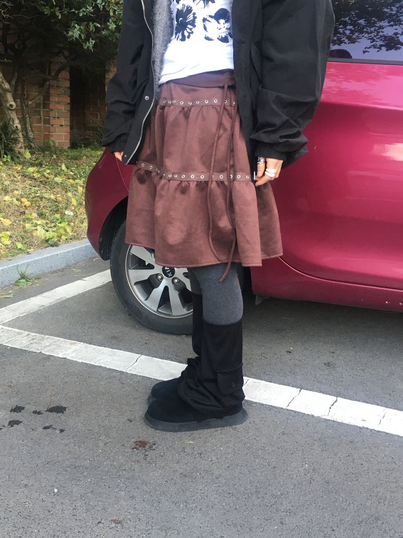 eyelet tier skirt
