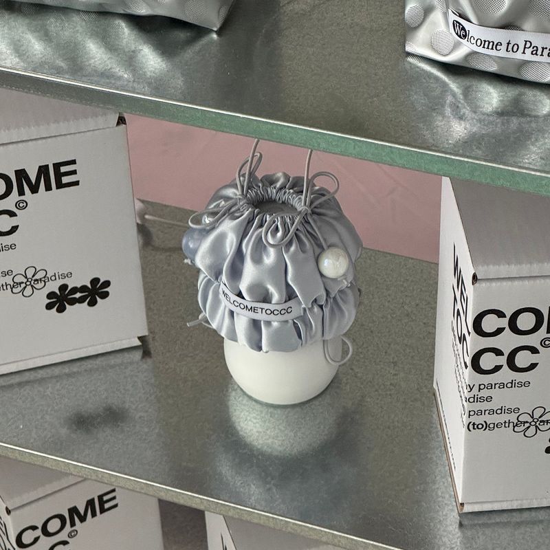 Totti Lamp (Light Grey)