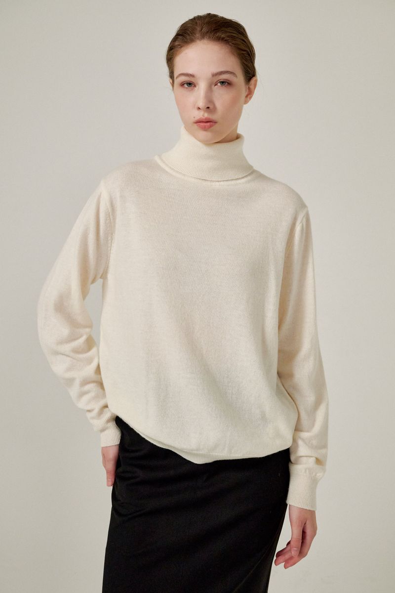 Cashmere turtle neck knit (Purple)