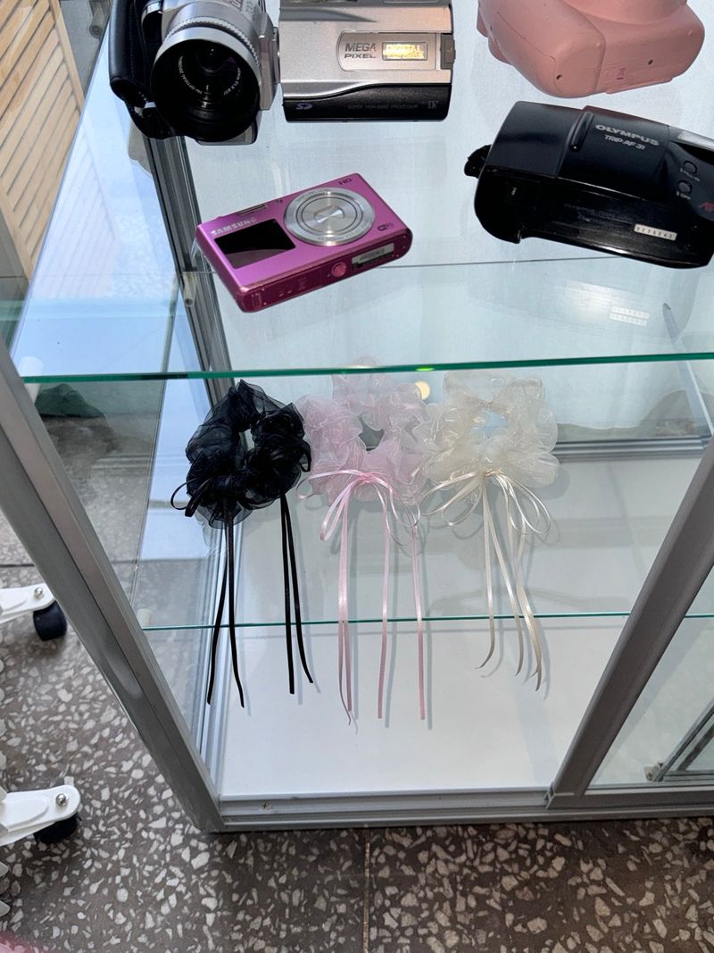 Chiffon Ribbon Scrunchies (3 Colors)