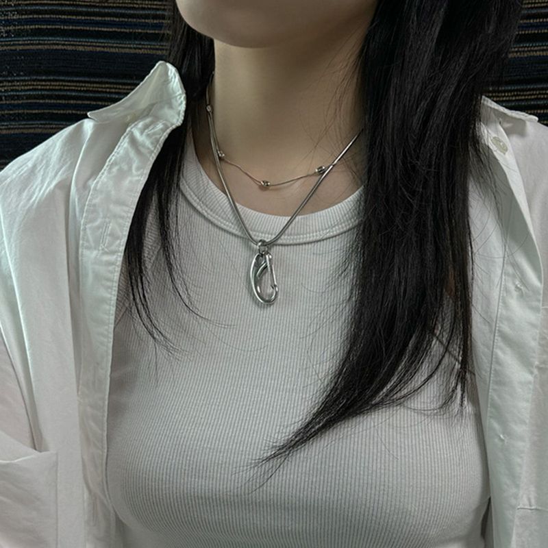 hook necklace