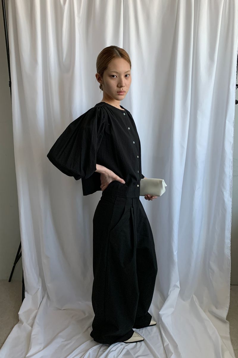 MDNC（エムディーエヌシー）の「PURITY BLOUSE [Black]（Tops）」