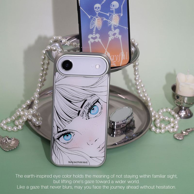 WALKONWAKE（ウォークオンウェイク）の「[Epoxy silver]ブルーアイケース（スマホグッズ/小物）」