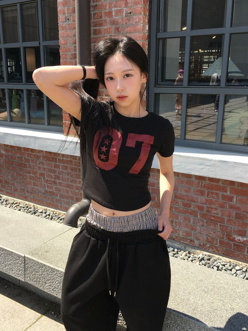 Vintage Seven Star Crop Top (3c)
